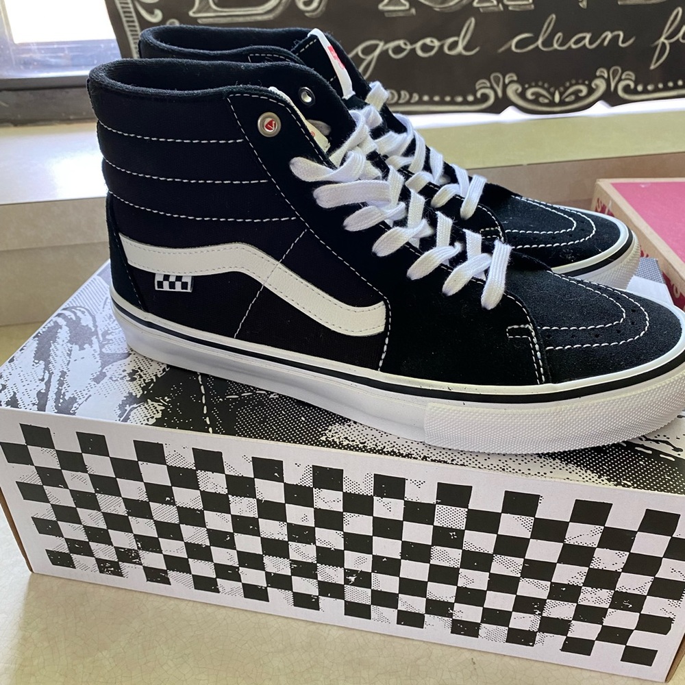 NEW Men’s Vans Sk8 High Shoes, 10.5